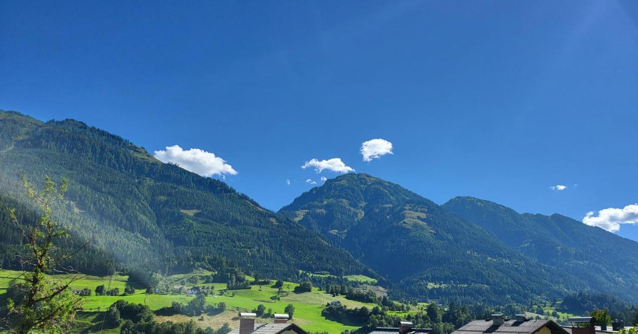 Апартаменты Auszeit Am Berg Шварцах-им-Понгау Экстерьер фото